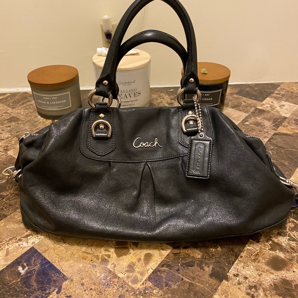 Genuine beautiful leather Coach bag